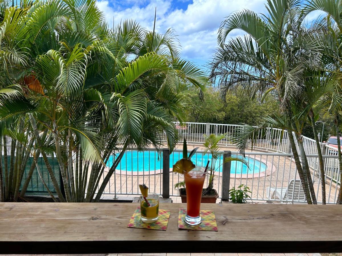 Gites Hotel Couleur Caraibes Bouillante Dış mekan fotoğraf